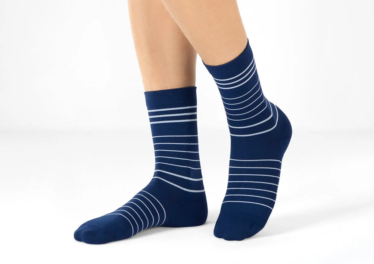 Where to find cheap products Mid-Calf Compression Socks - 18-25 mmHg Navy 0130